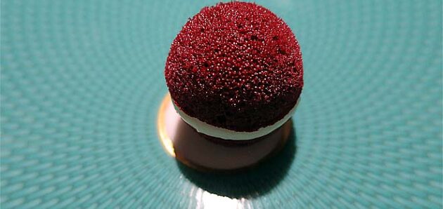 Zažít večer v znovuotevřené restauraci Fat Duck
